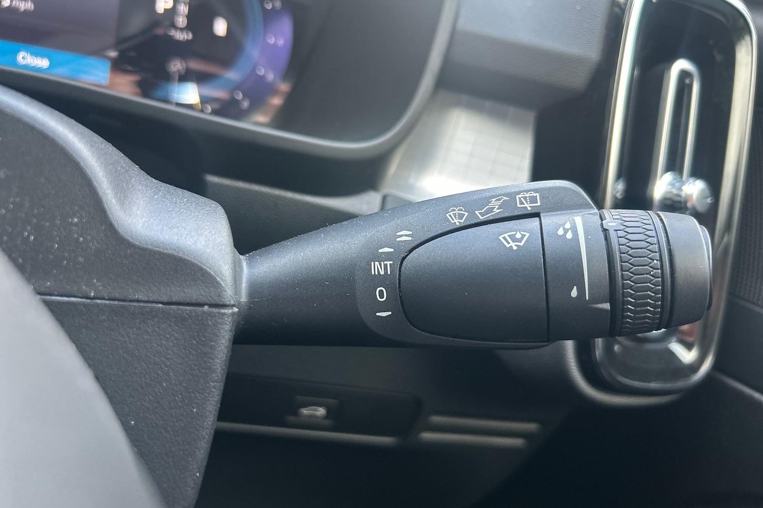 Used Volvo XC40 2022 for sale - 76693402: Photo 29