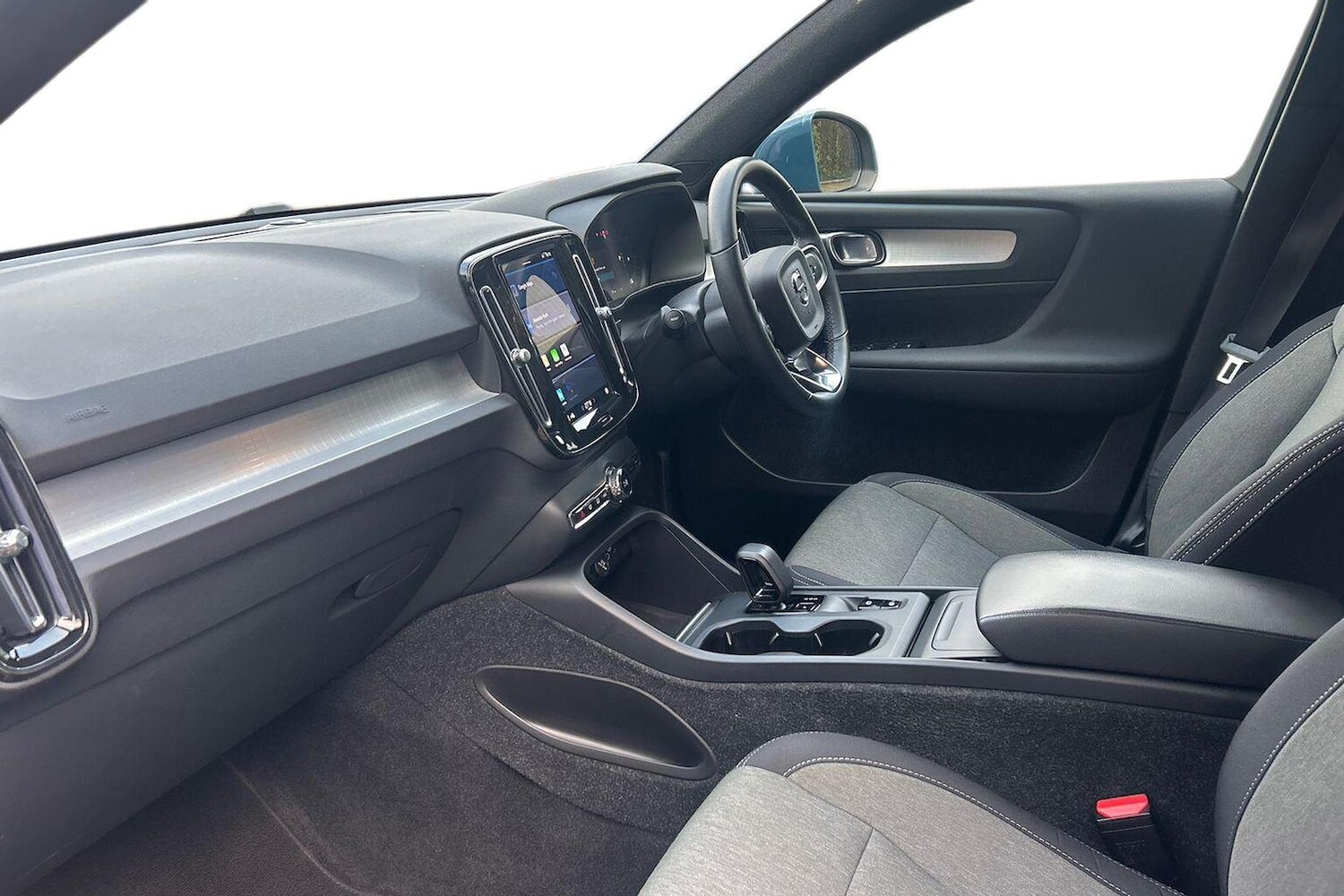 Used Volvo XC40 2022 for sale - 76693402: Photo 7