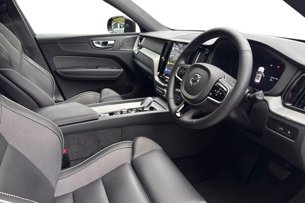 Used Volvo XC60 2025 for sale - 76194463: Photo 16