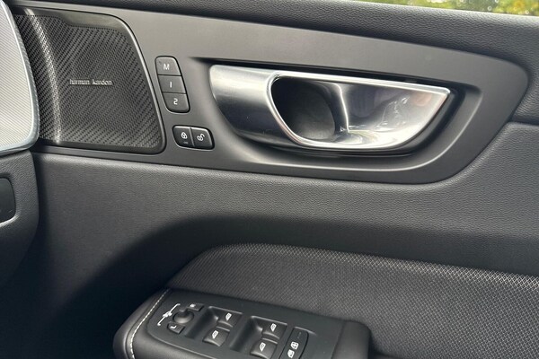 Used Volvo XC60 2025 for sale - 76194463: Photo 22
