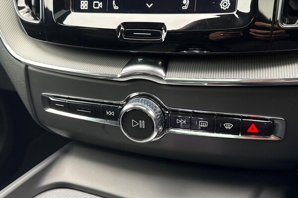 Used Volvo XC60 2025 for sale - 76194463: Photo 23