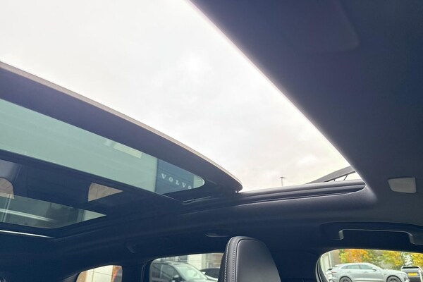 Used Volvo XC60 2025 for sale - 76194463: Photo 36