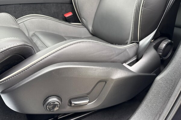 Used Volvo XC60 2025 for sale - 76194463: Photo 39