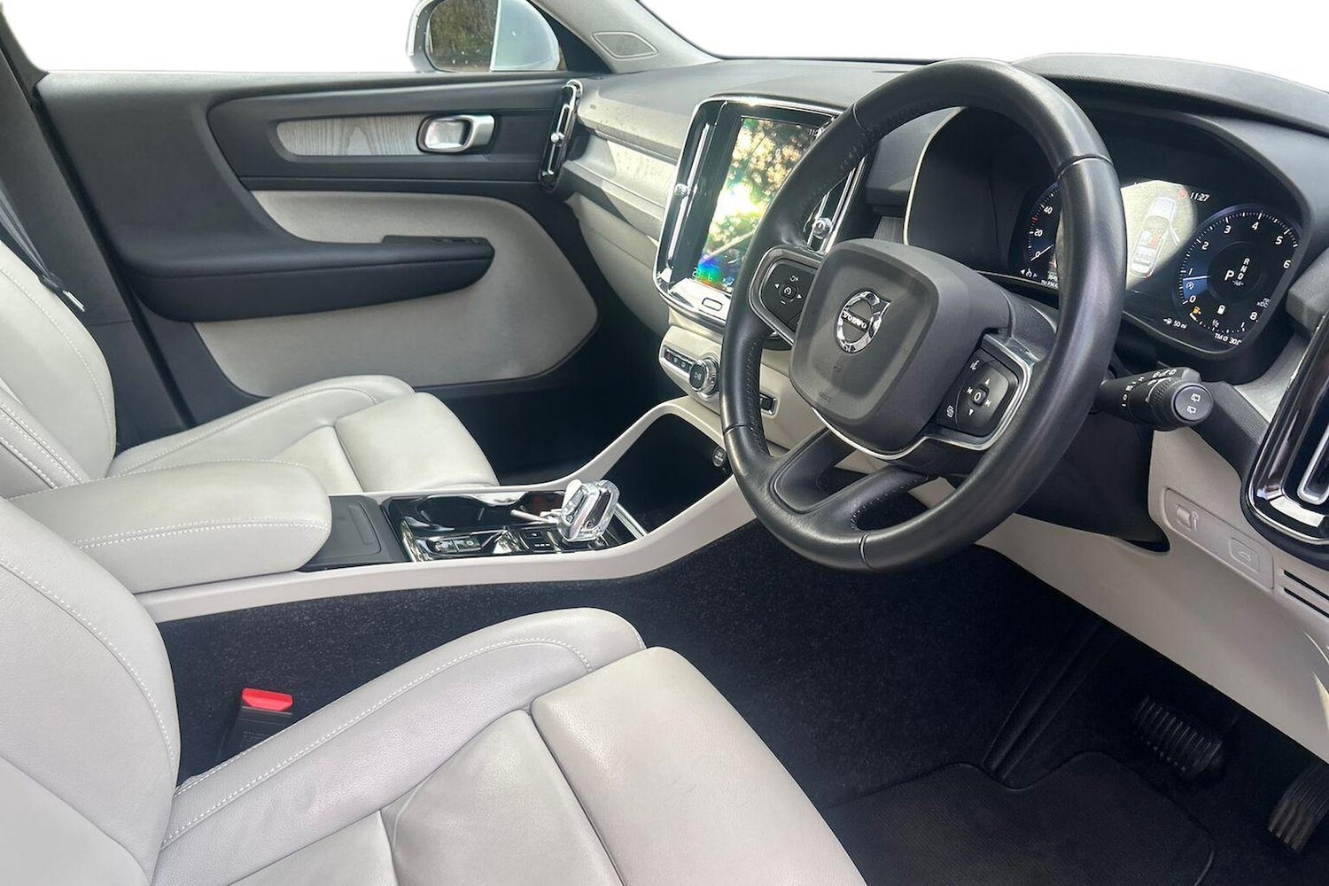 Used Volvo XC40 2020 for sale - 76741198: Photo 15