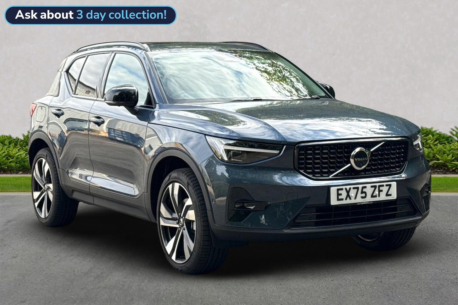 Used Volvo XC40 2025 for sale - 76076409: Photo 1