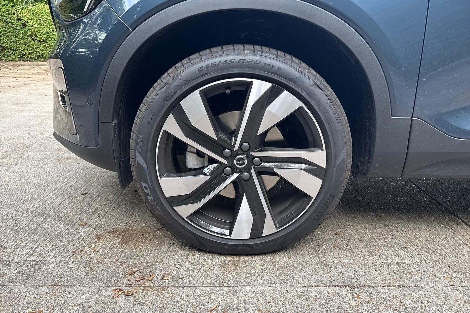 Used Volvo XC40 2025 for sale - 76076409: Photo 6