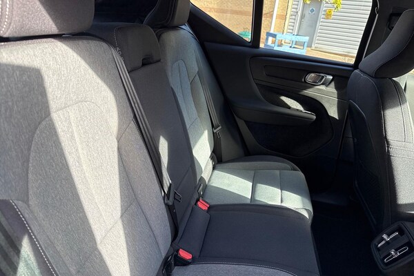 Used Volvo XC40 2022 for sale - 76170665: Photo 16