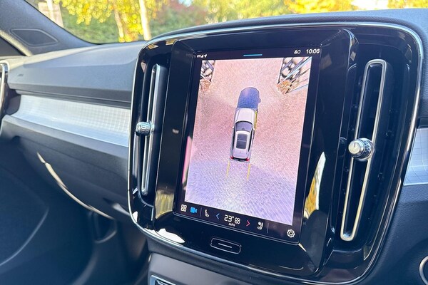 Used Volvo XC40 2022 for sale - 76170665: Photo 23