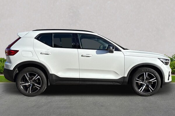Used Volvo XC40 2022 for sale - 76170665: Photo 3