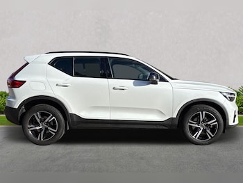 Used Volvo XC40 2022 for sale - 76170665: Photo 3