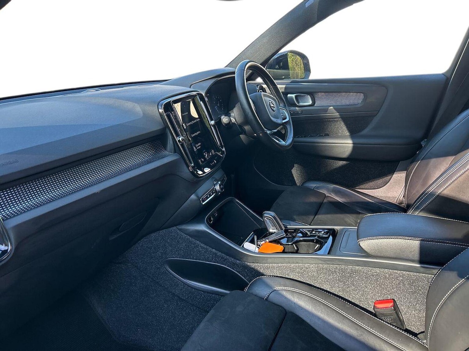 Used Volvo XC40 2021 for sale - 78192776: Photo 9