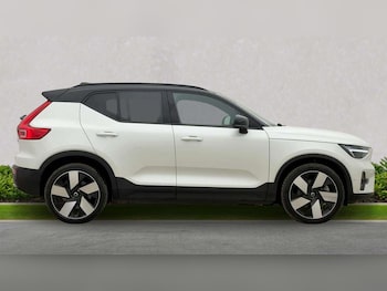 Used Volvo XC40 2023 for sale - 78310650: Photo