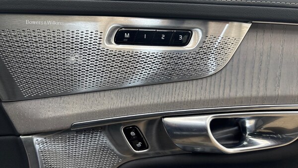 Used Volvo XC90 2025 for sale - 76107082: Photo 27