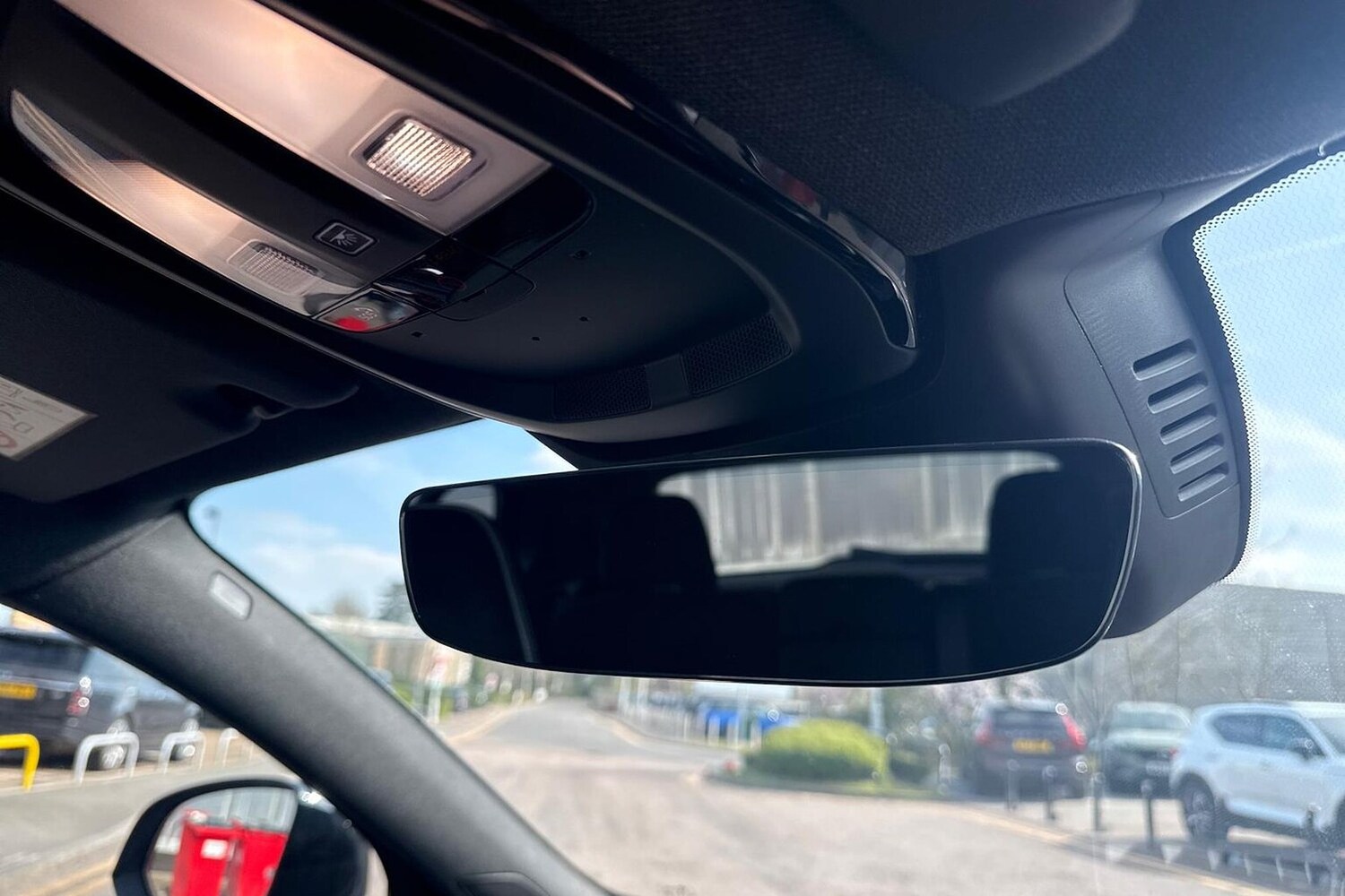 Used Volvo XC40 2025 for sale - 77984004: Photo 14