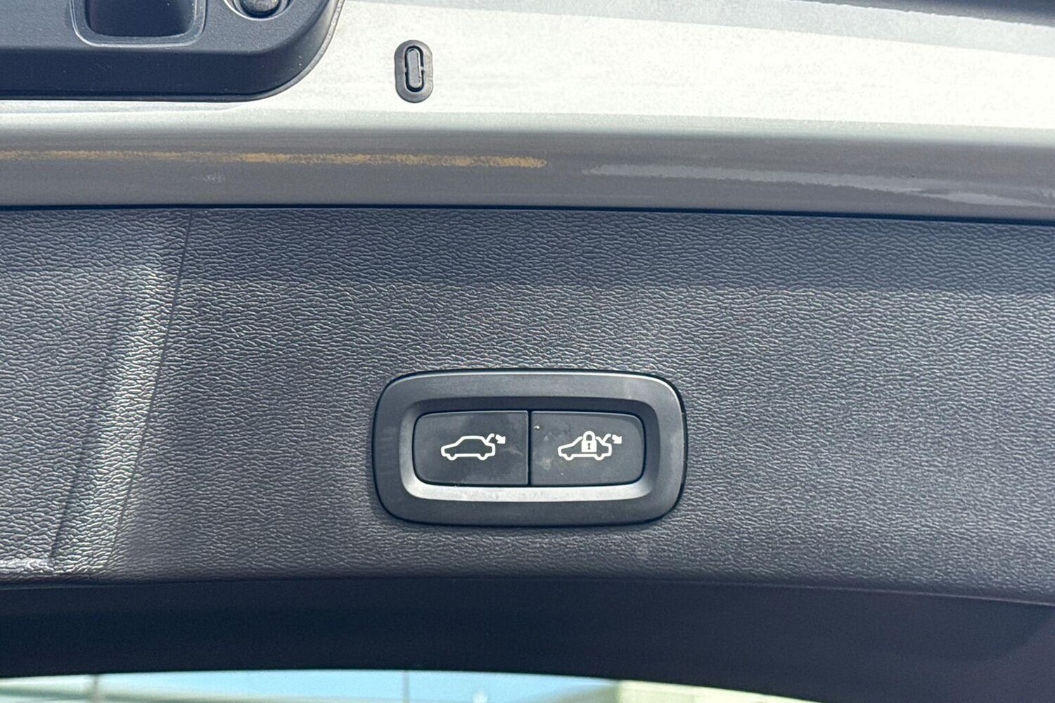 Used Volvo XC40 2025 for sale - 77984004: Photo 30