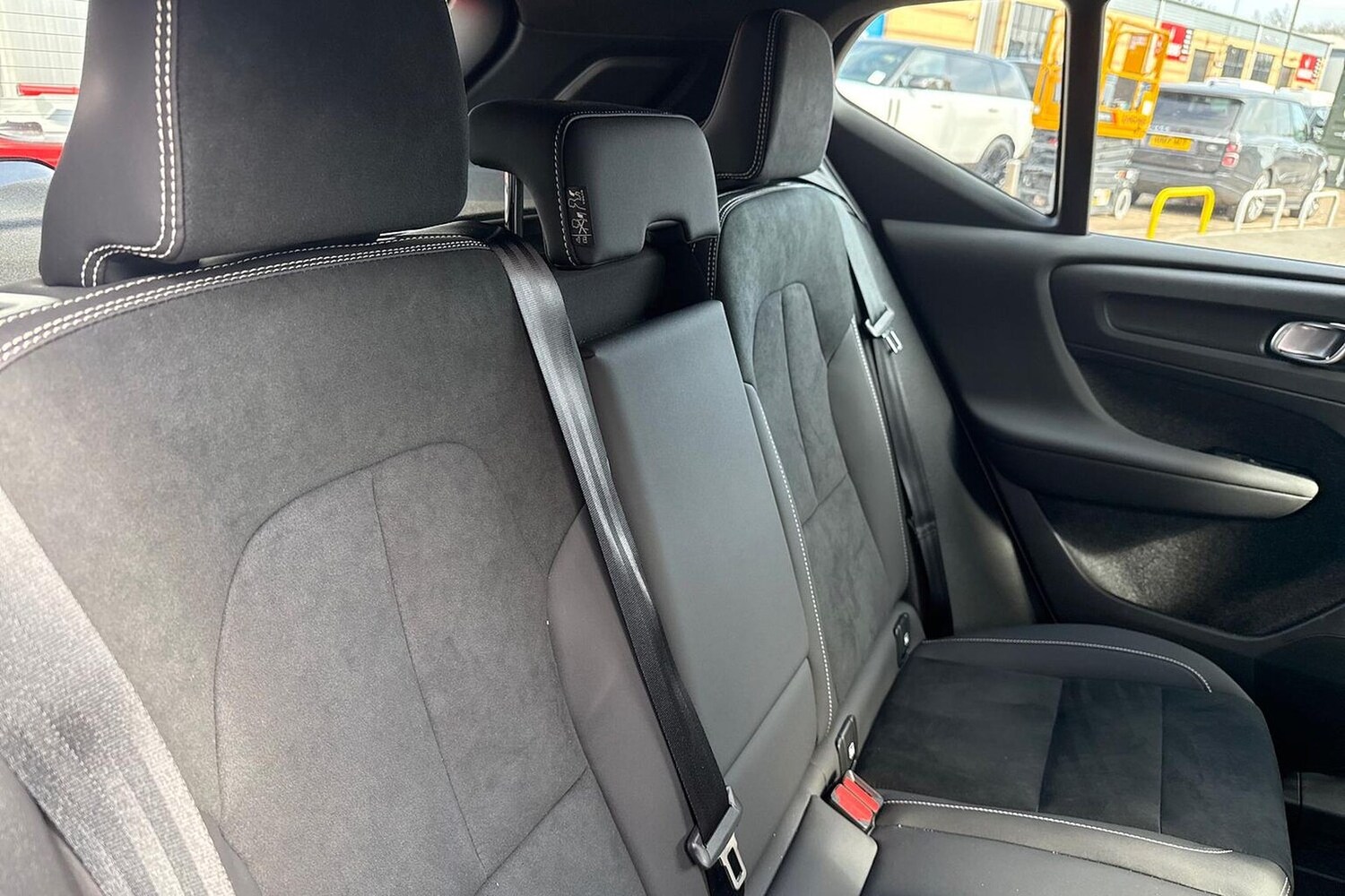 Used Volvo XC40 2025 for sale - 77984002: Photo 16