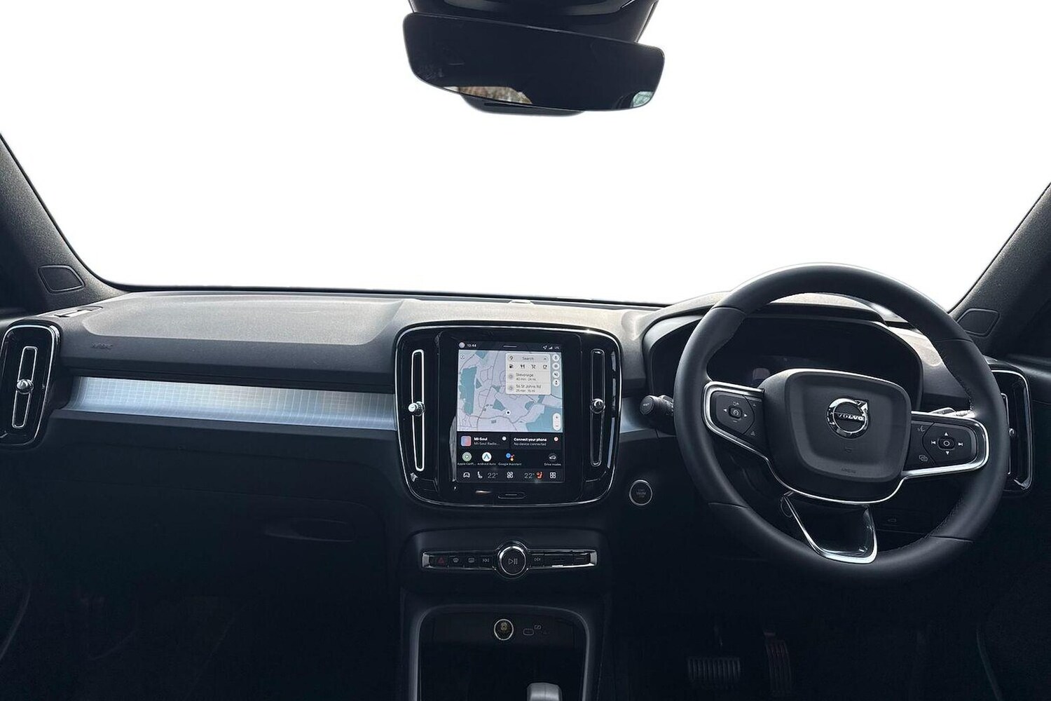 Used Volvo XC40 2025 for sale - 77984002: Photo 8