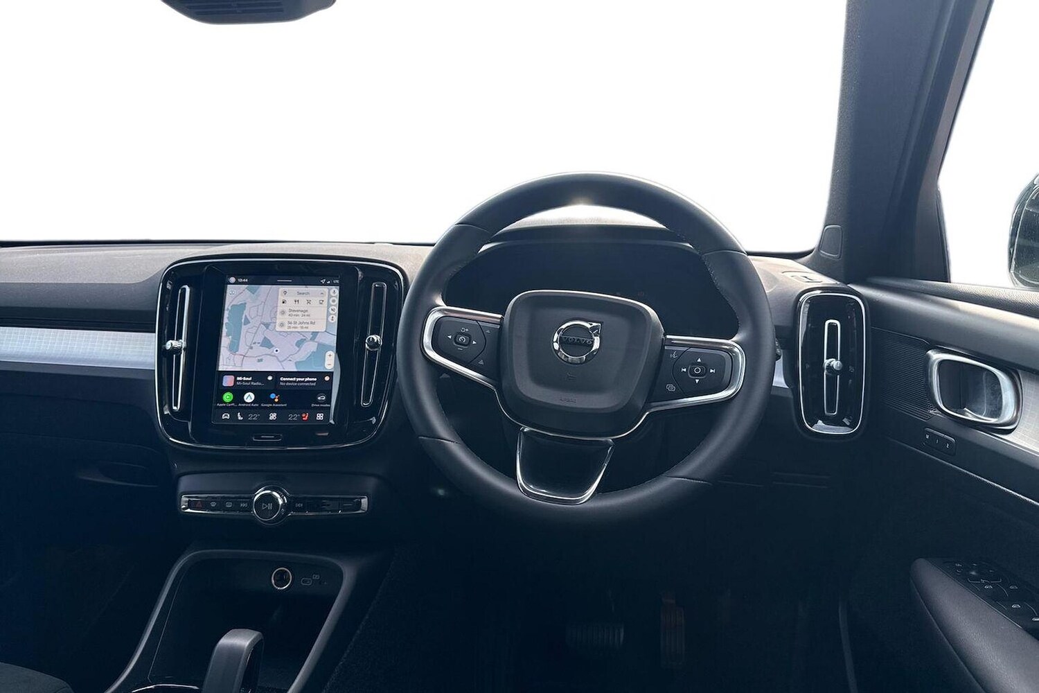 Used Volvo XC40 2025 for sale - 77984002: Photo 9