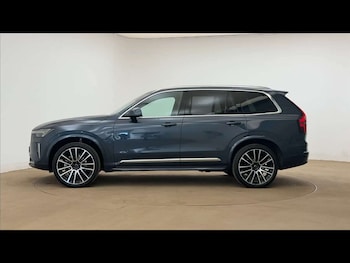 Used Volvo XC90 2025 for sale - 79352988: Photo