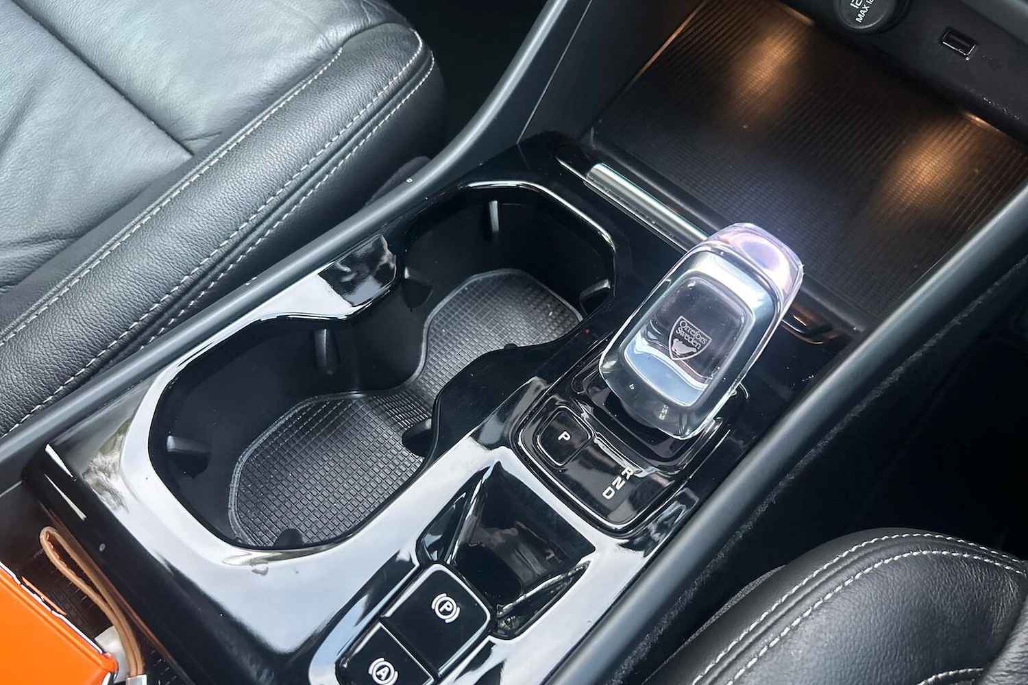 Used Volvo XC40 2022 for sale - 76720343: Photo 13