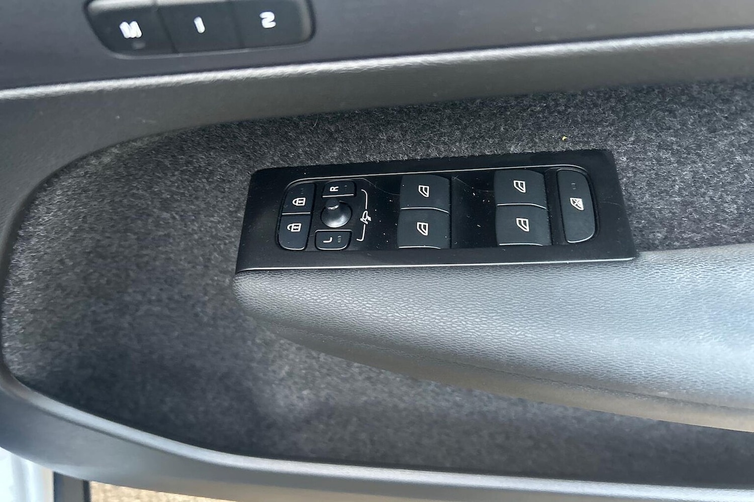 Used Volvo XC40 2022 for sale - 76720343: Photo 21