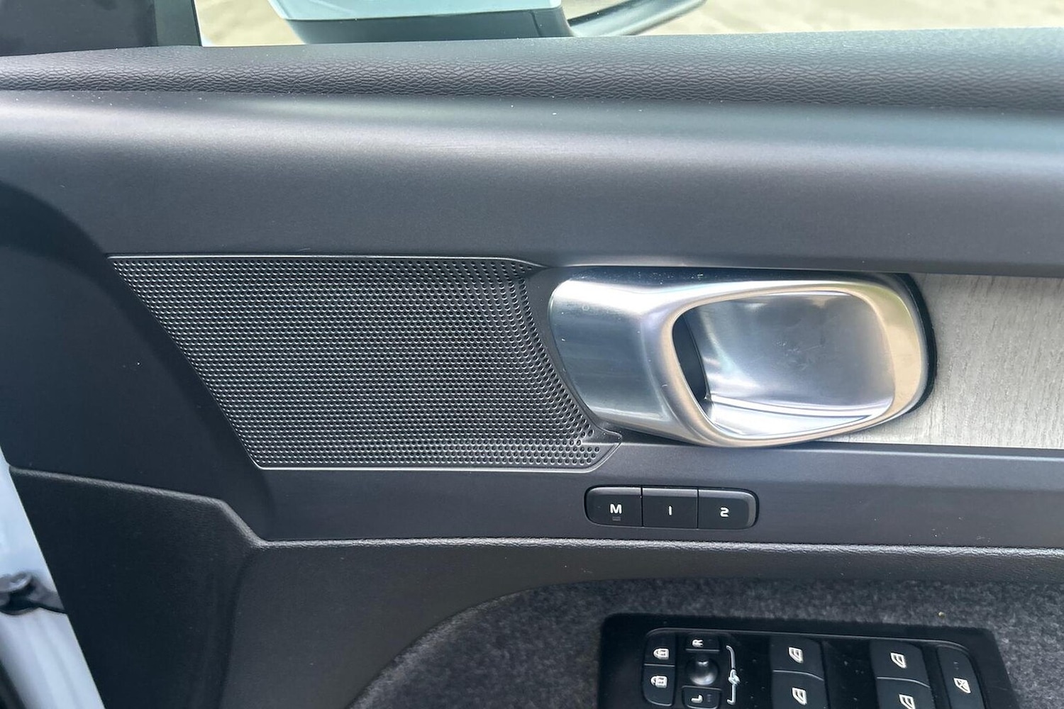 Used Volvo XC40 2022 for sale - 76720343: Photo 31