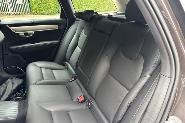 Used Volvo V90 2025 for sale - 75513100: Photo 16