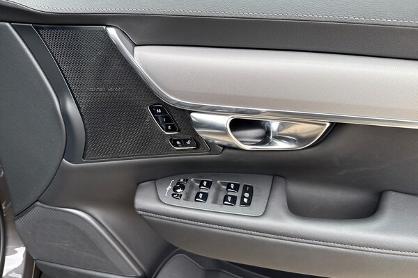 Used Volvo V90 2025 for sale - 75513100: Photo 21