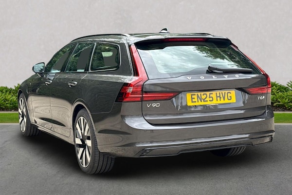 Used Volvo V90 2025 for sale - 75513100: Photo 2
