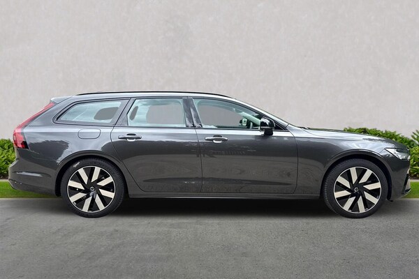 Used Volvo V90 2025 for sale - 75513100: Photo 3