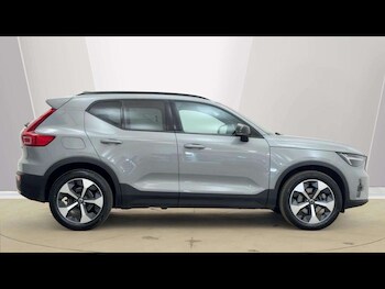 Used Volvo XC40 2025 for sale - 78545885: Photo