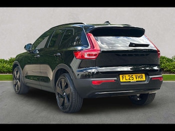 Used Volvo XC40 2025 for sale - 78578347: Photo