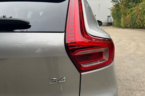 Used Volvo XC40 2024 for sale - 76243203: Photo 37