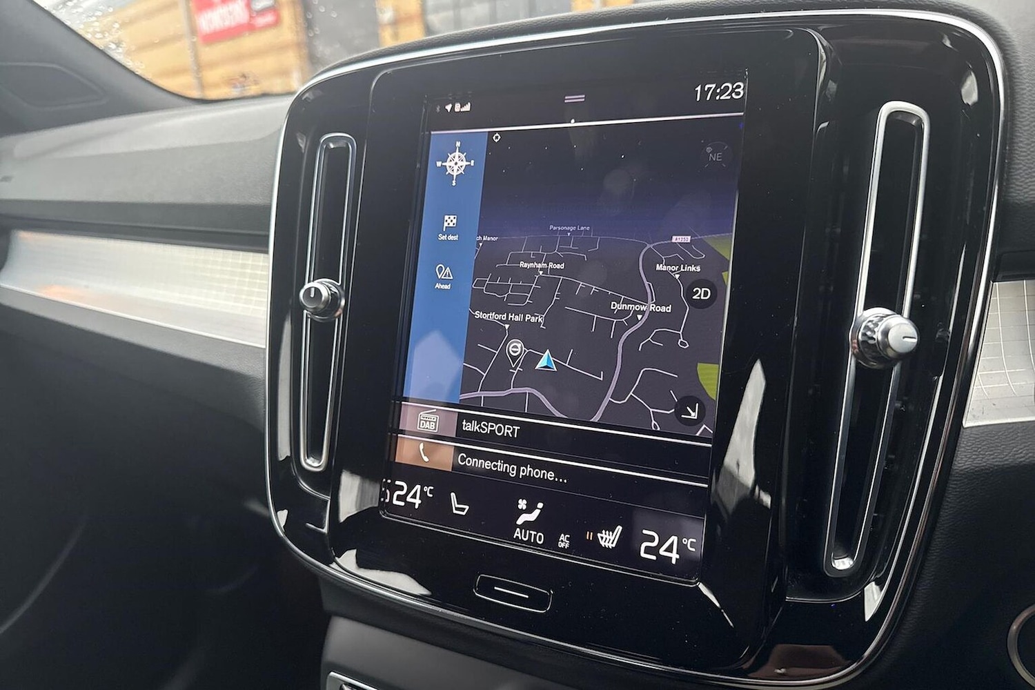 Used Volvo XC40 2023 for sale - 76164963: Photo 11