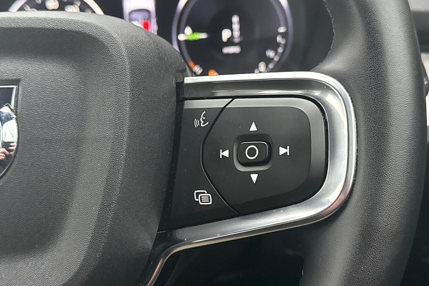 Used Volvo XC40 2023 for sale - 76164963: Photo 26