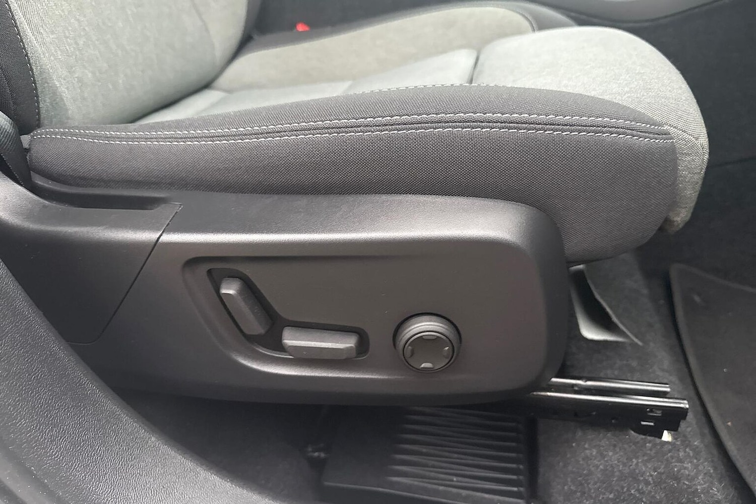 Used Volvo XC40 2023 for sale - 76164963: Photo 29