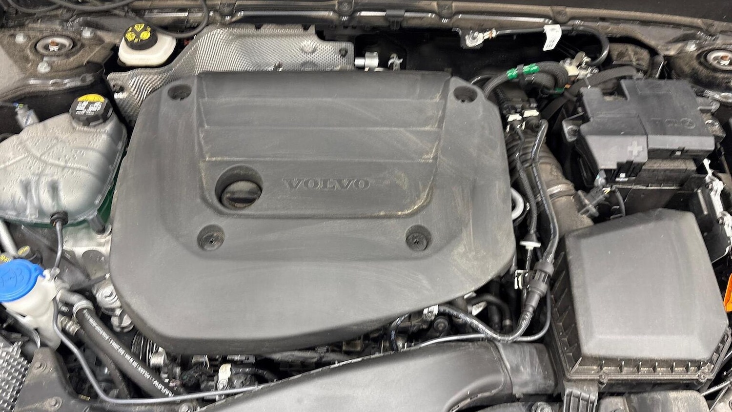 Used Volvo XC40 2024 for sale - 76413930: Photo 15