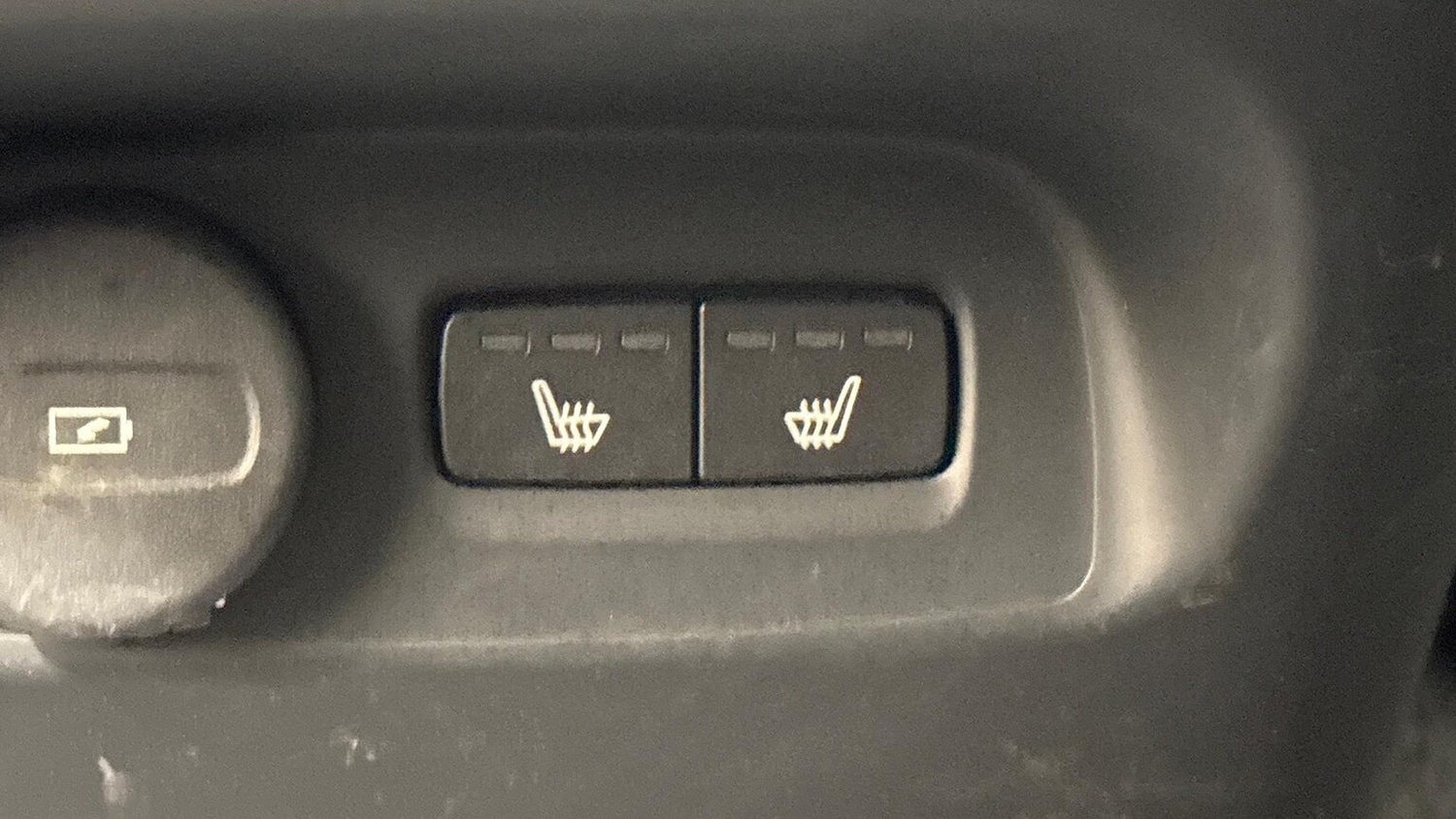 Used Volvo XC40 2024 for sale - 76413930: Photo 16