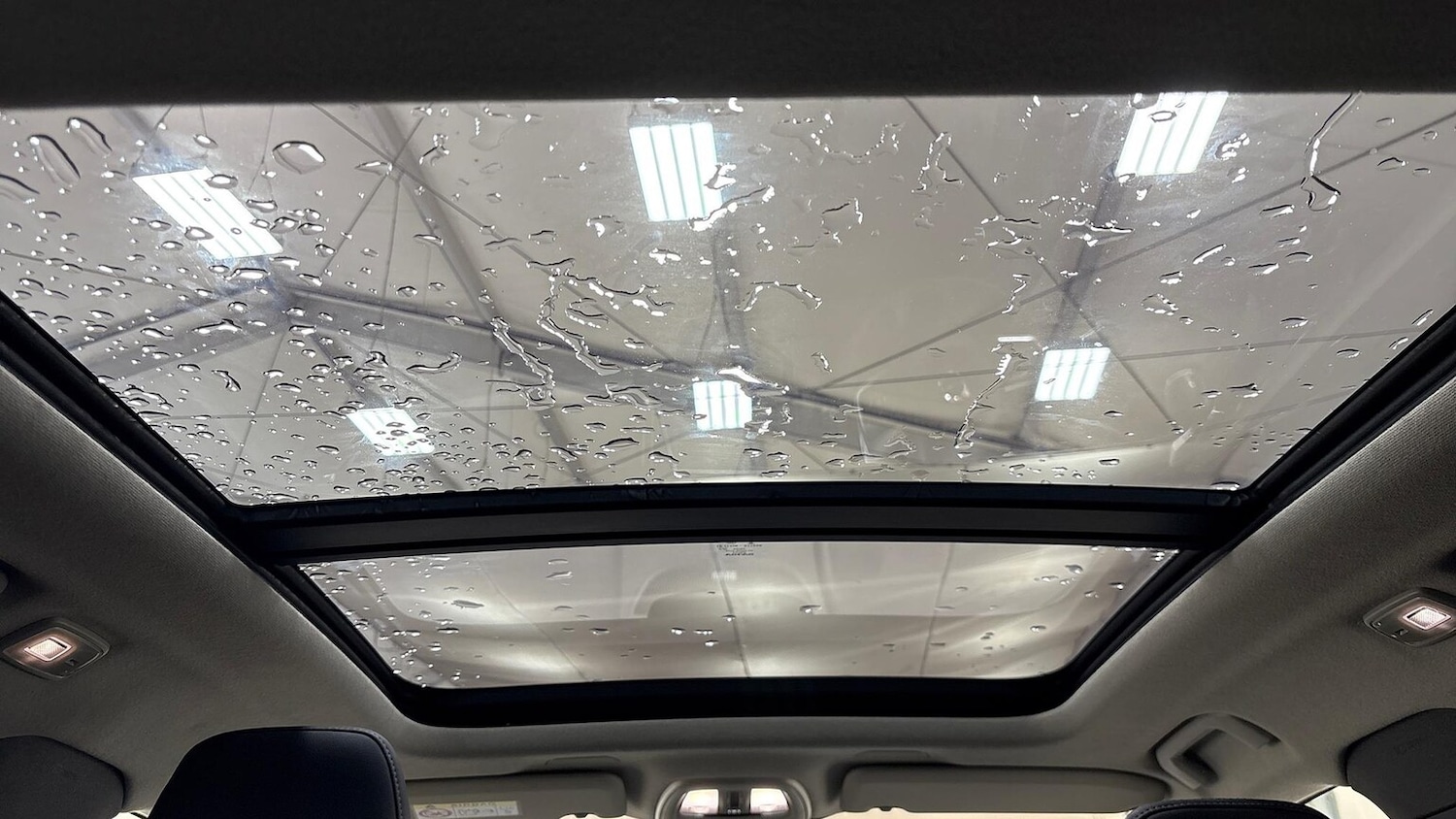 Used Volvo XC40 2024 for sale - 76413930: Photo 17