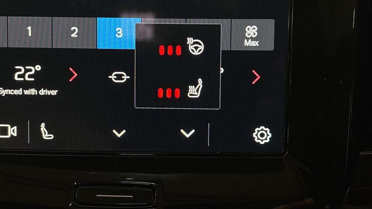 Used Volvo XC40 2024 for sale - 76413930: Photo 40