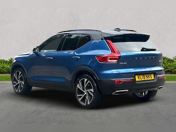 Used Volvo XC40 2019 for sale - 75999701: Photo
