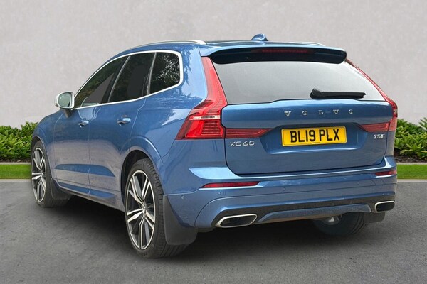 Used Volvo XC60 2019 for sale - 76300790: Photo 2