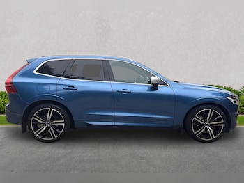 Used Volvo XC60 2019 for sale - 76300790: Photo