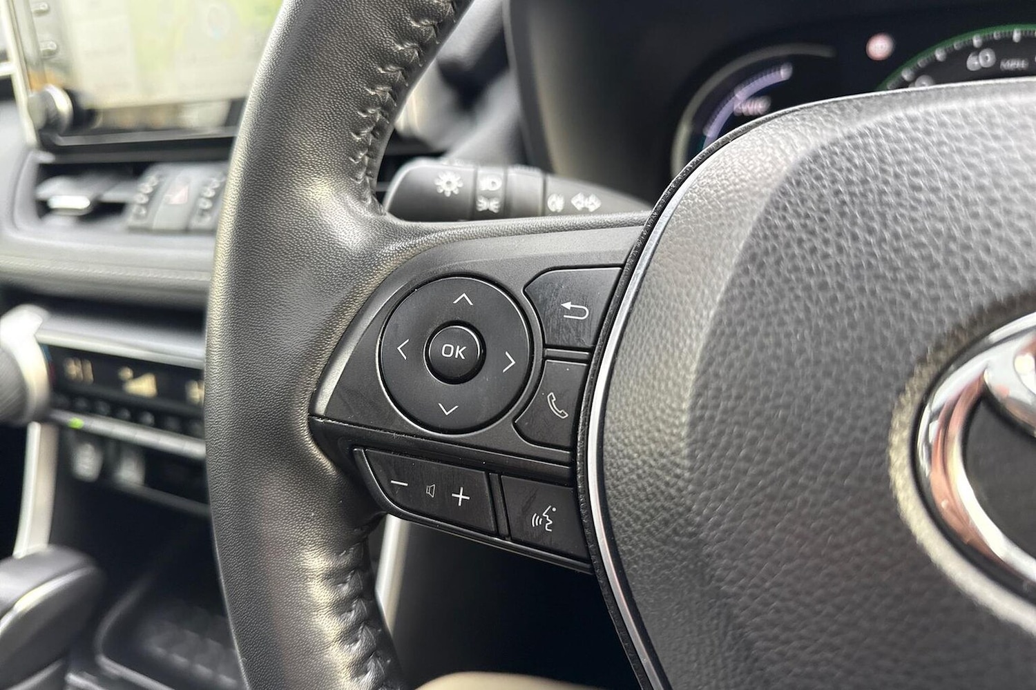 Used Toyota RAV4 2022 for sale - 76413935: Photo 26