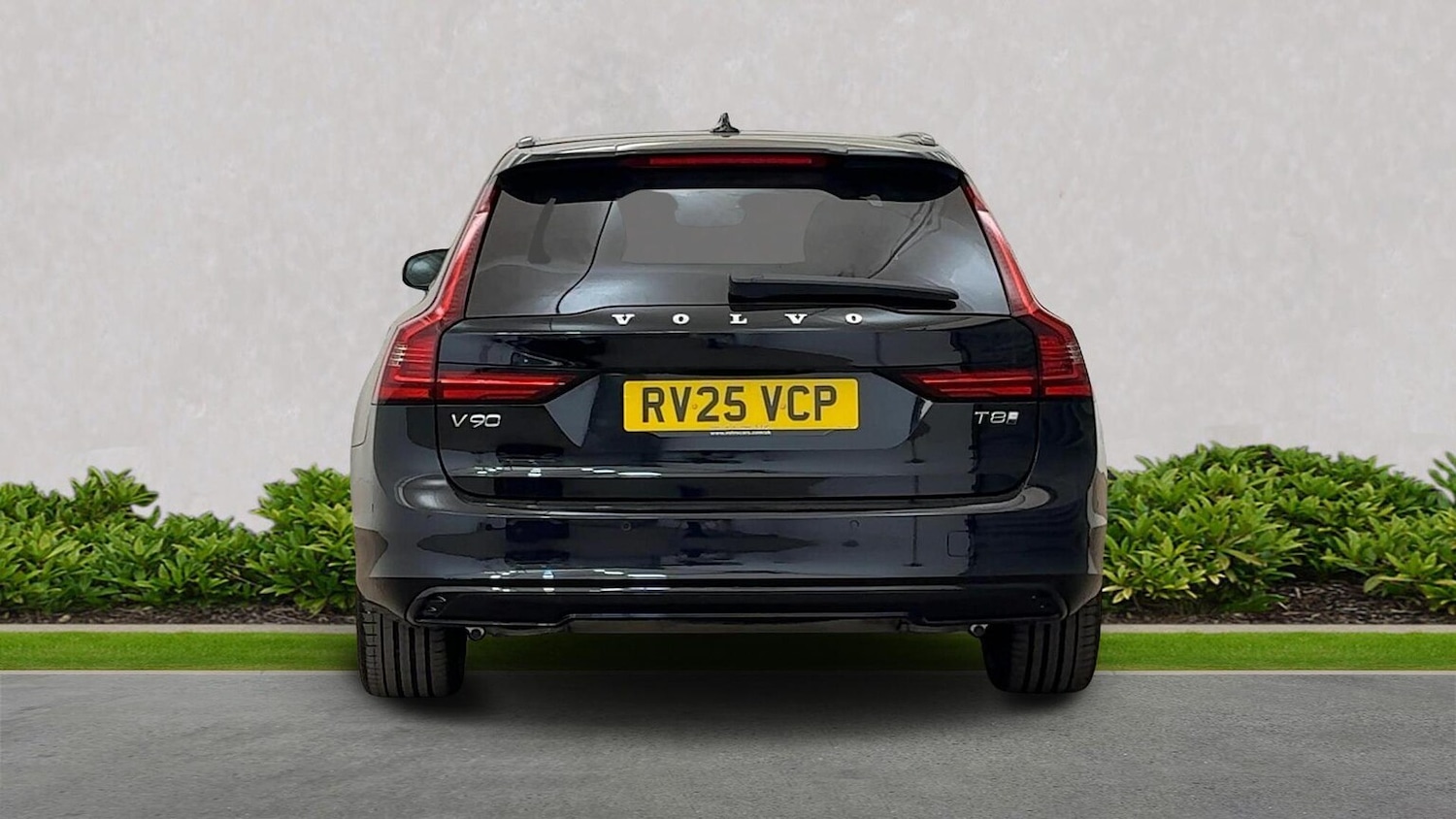 Used Volvo V90 2025 for sale - 76893240: Photo 4