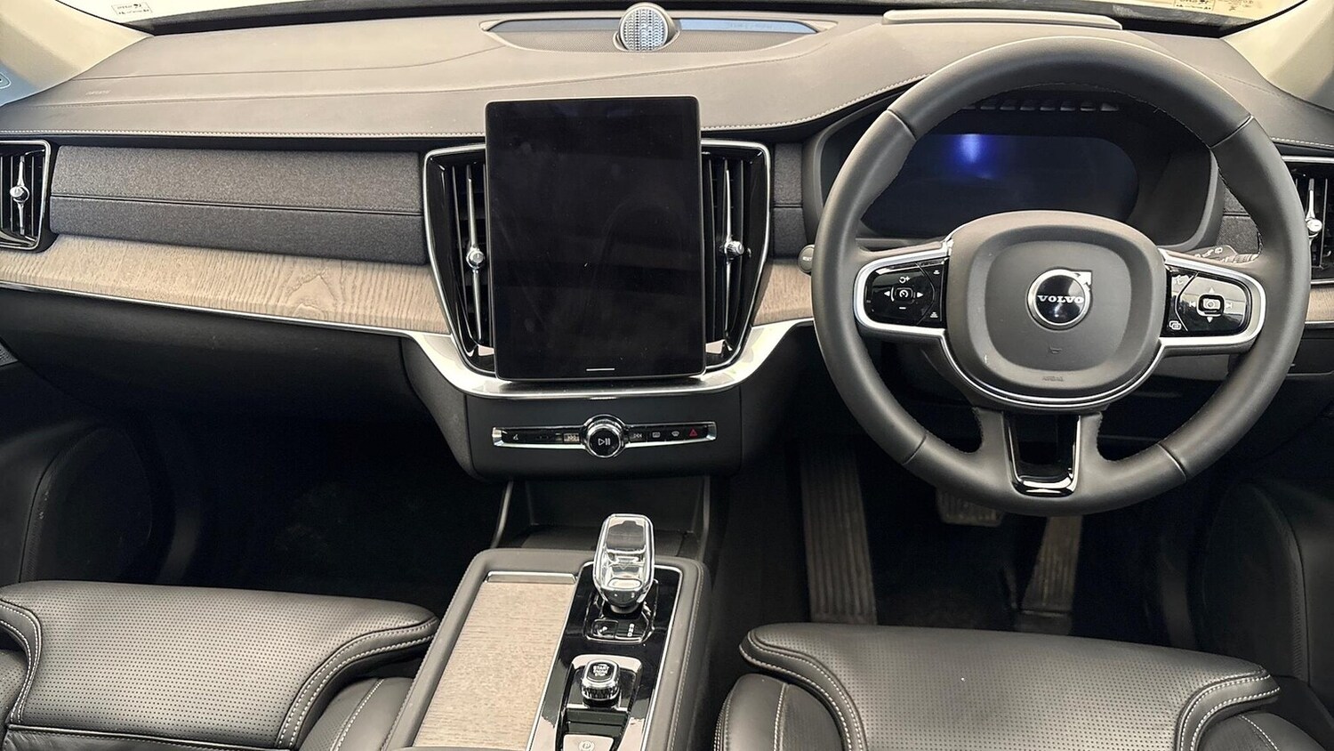 Used Volvo XC90 2025 for sale - 78192802: Photo 18