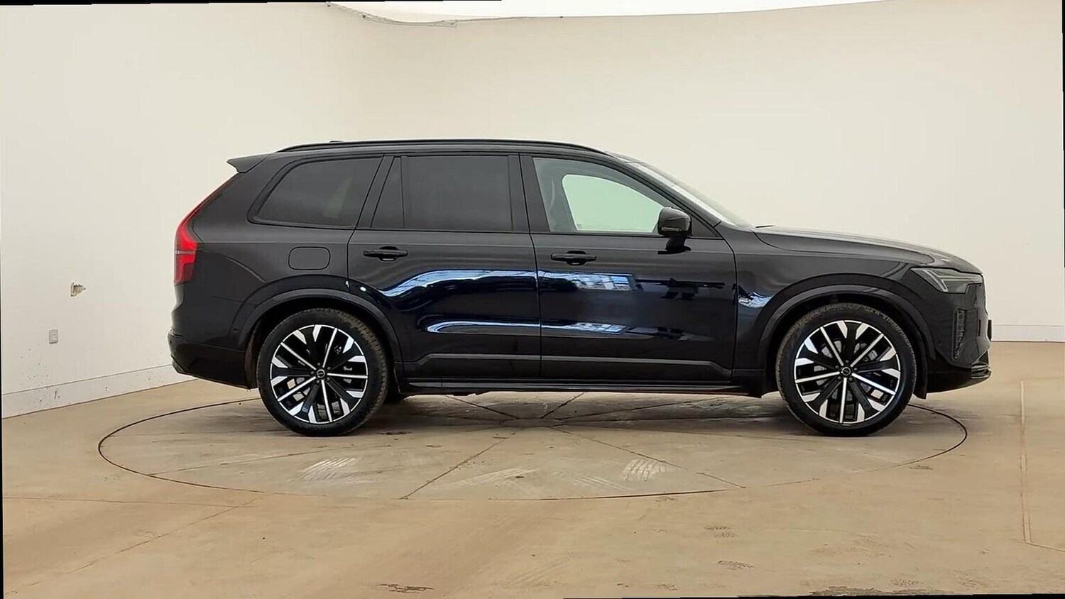 Used Volvo XC90 2025 for sale - 78192802: Photo 9