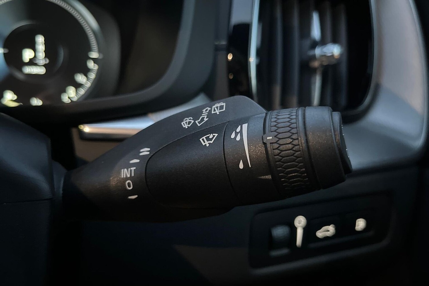 Used Volvo XC60 2021 for sale - 76918968: Photo 29