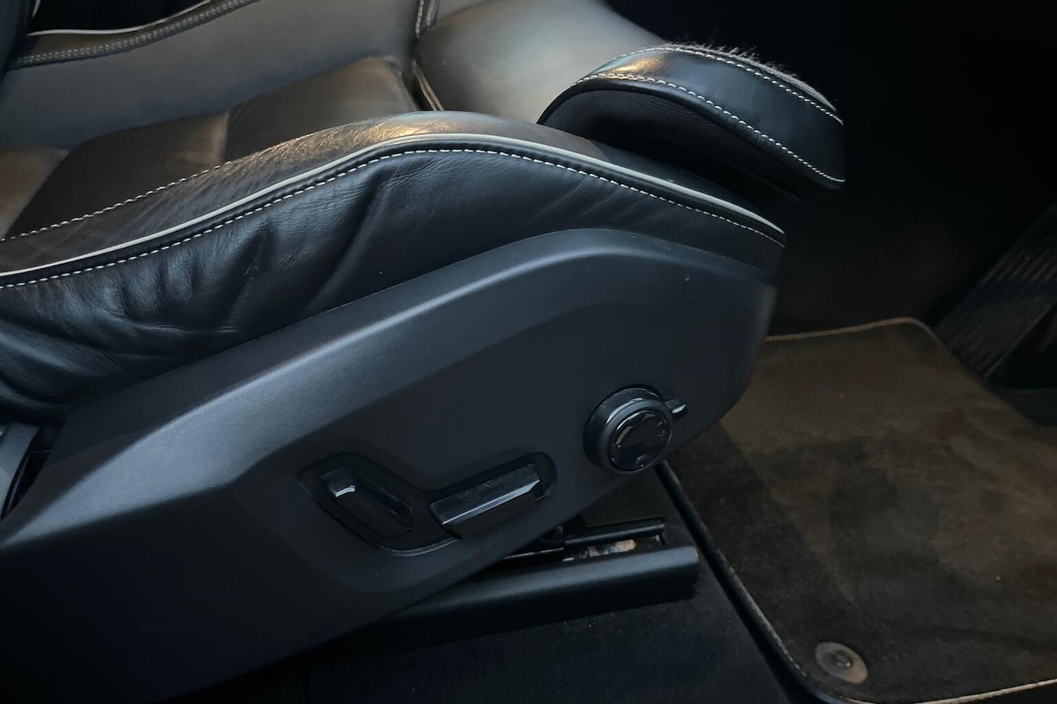 Used Volvo XC60 2021 for sale - 76918968: Photo 31