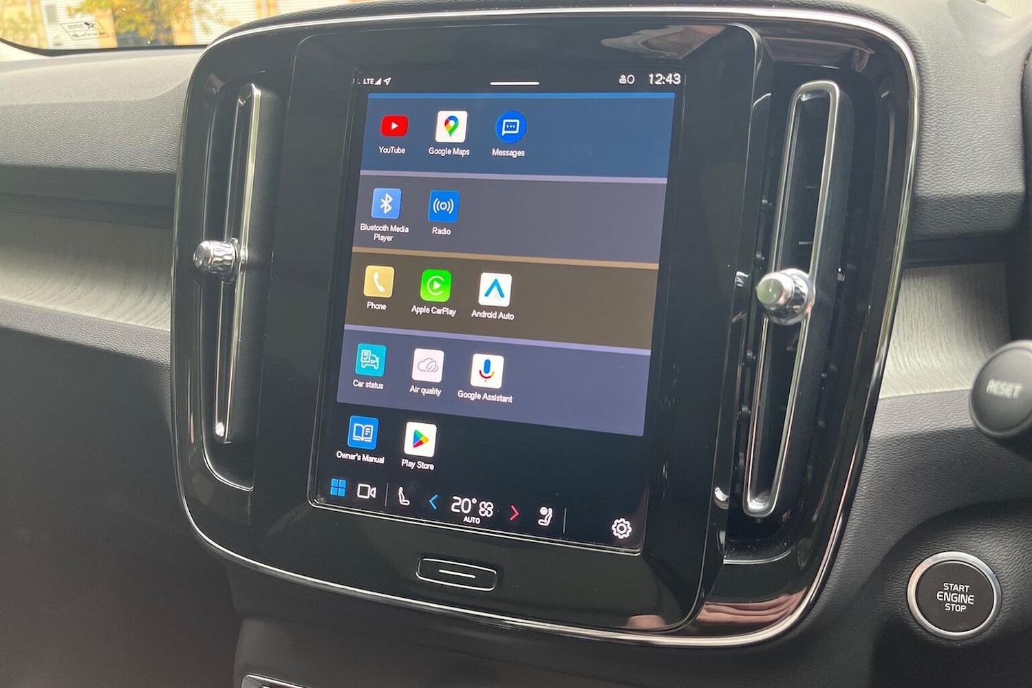 Used Volvo XC40 2024 for sale - 76707525: Photo 22